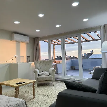 Fatih Merkezi Lokasyon Guezel Teras Manzarasi איסטמבול